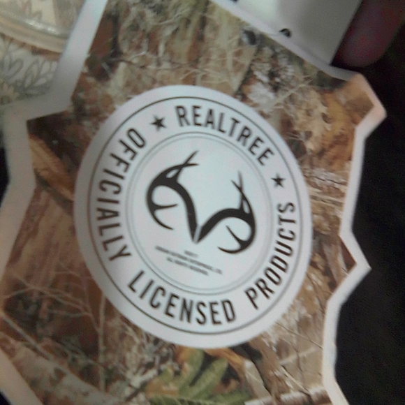 NWT Mens, Real Tree, black,American Flag graphic tee size L - Picture 4 of 4